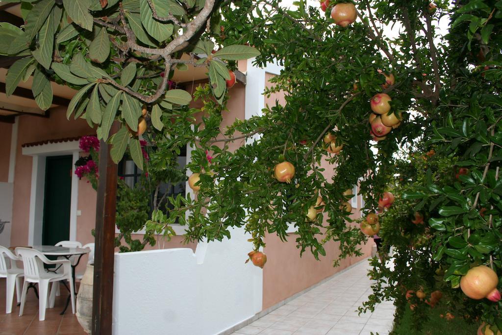Androulakis Apartments Gerani  Exterior photo